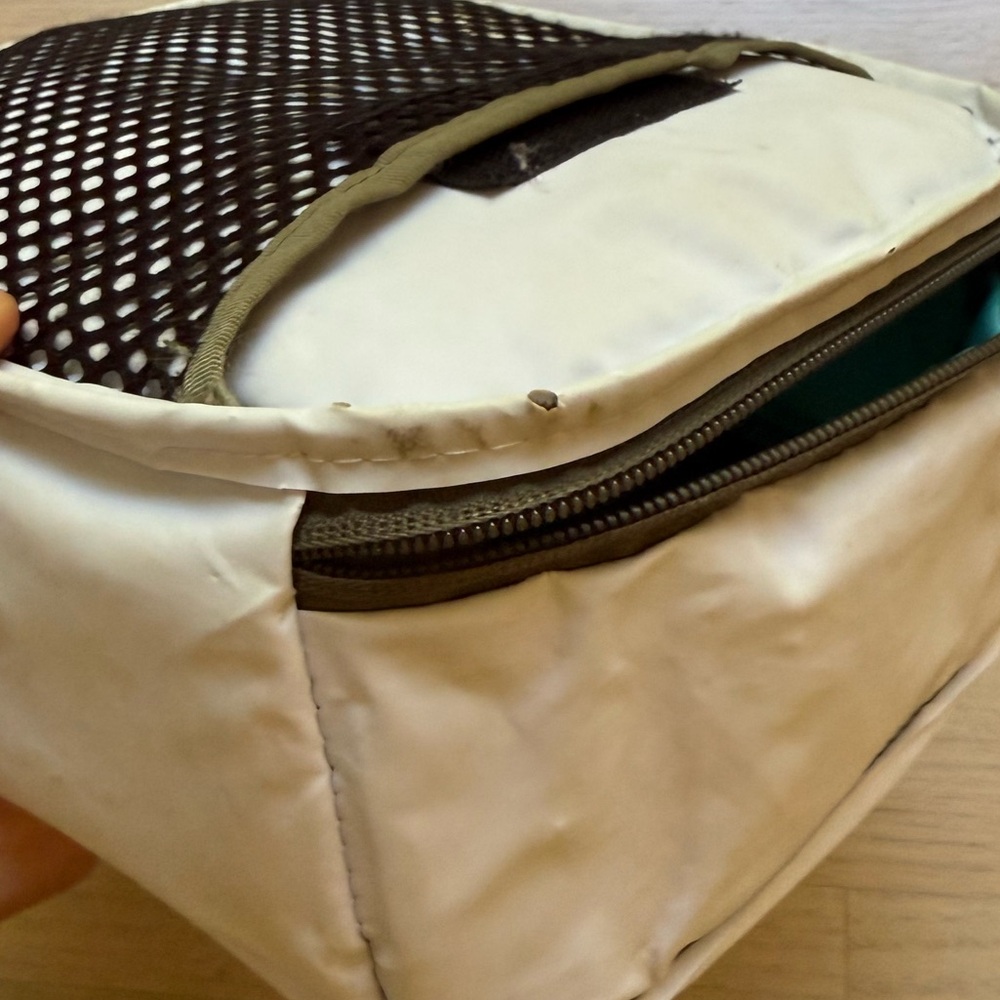 LL Bean Lunch Box - Picture 5 of 8